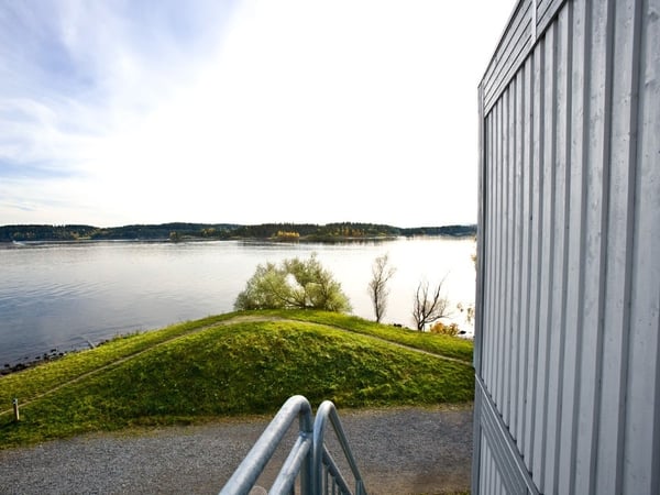 Adapteo säkrar €2 miljarder i grön finansiering.